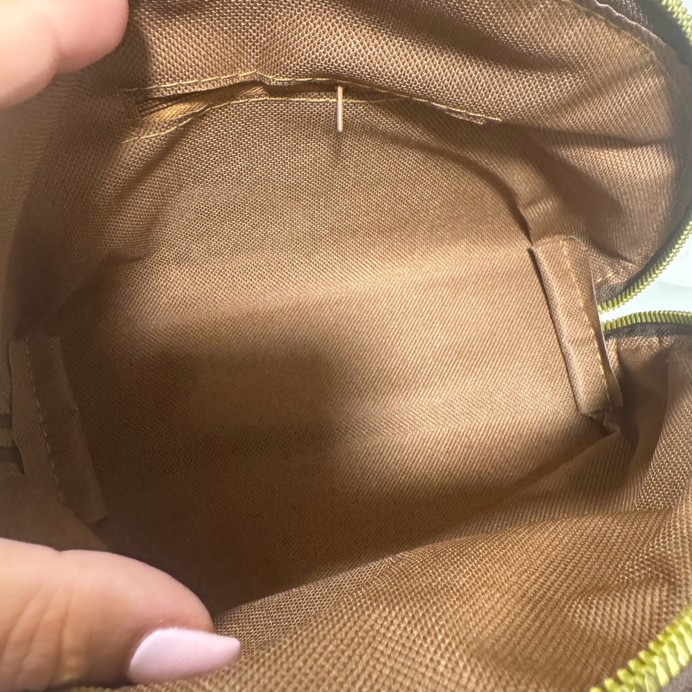 Cosmetic Pouch Set - Picture 4 of 4